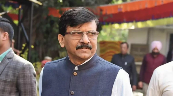 आम्ही छातीवर घाव घेणारे, पण भाजपने पाठीवर हल्ला केला : संजय राऊत